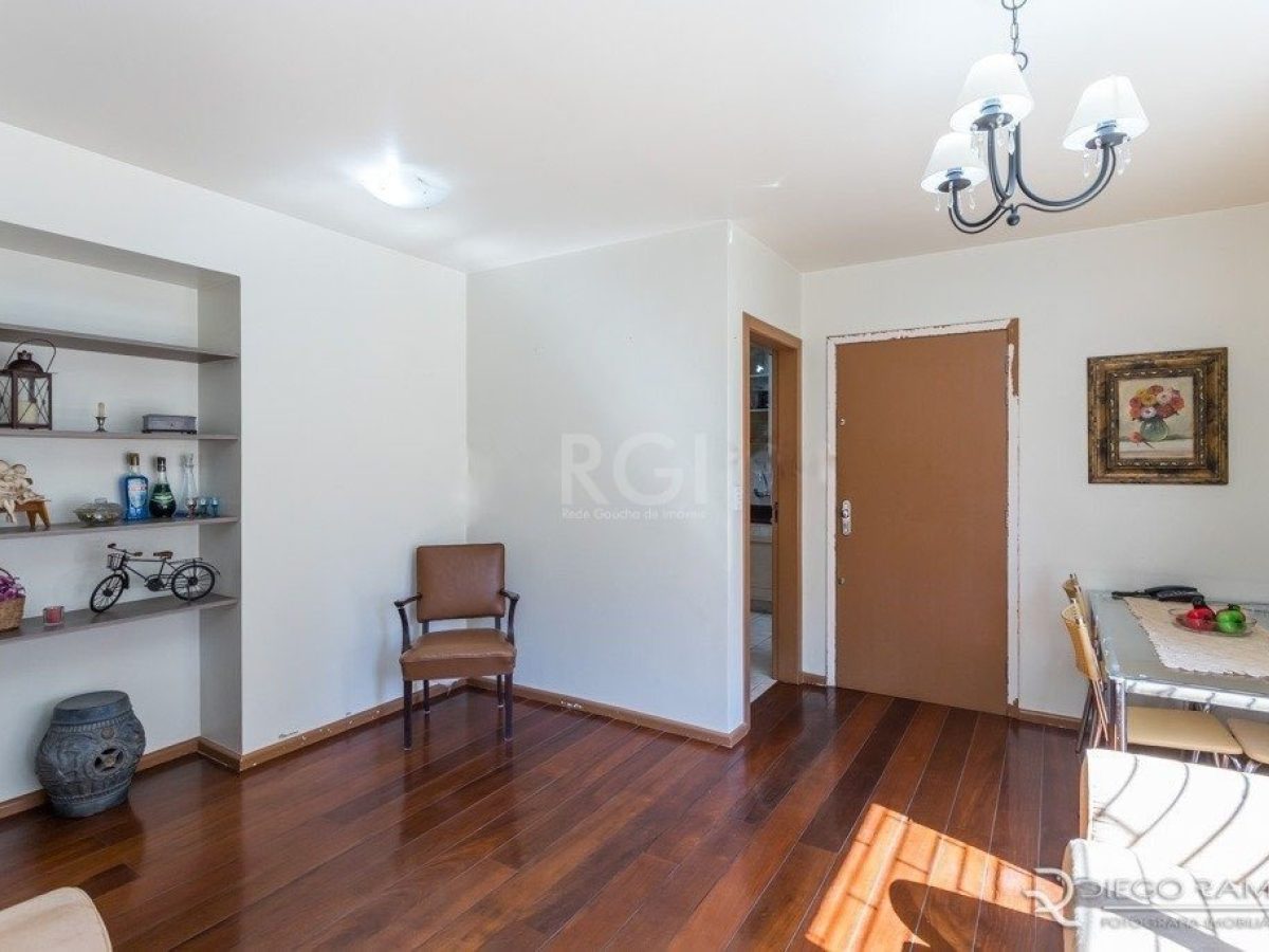 Apartamento à venda com 70m², 2 quartos, 1 vaga no bairro Petrópolis em Porto Alegre - Foto 1