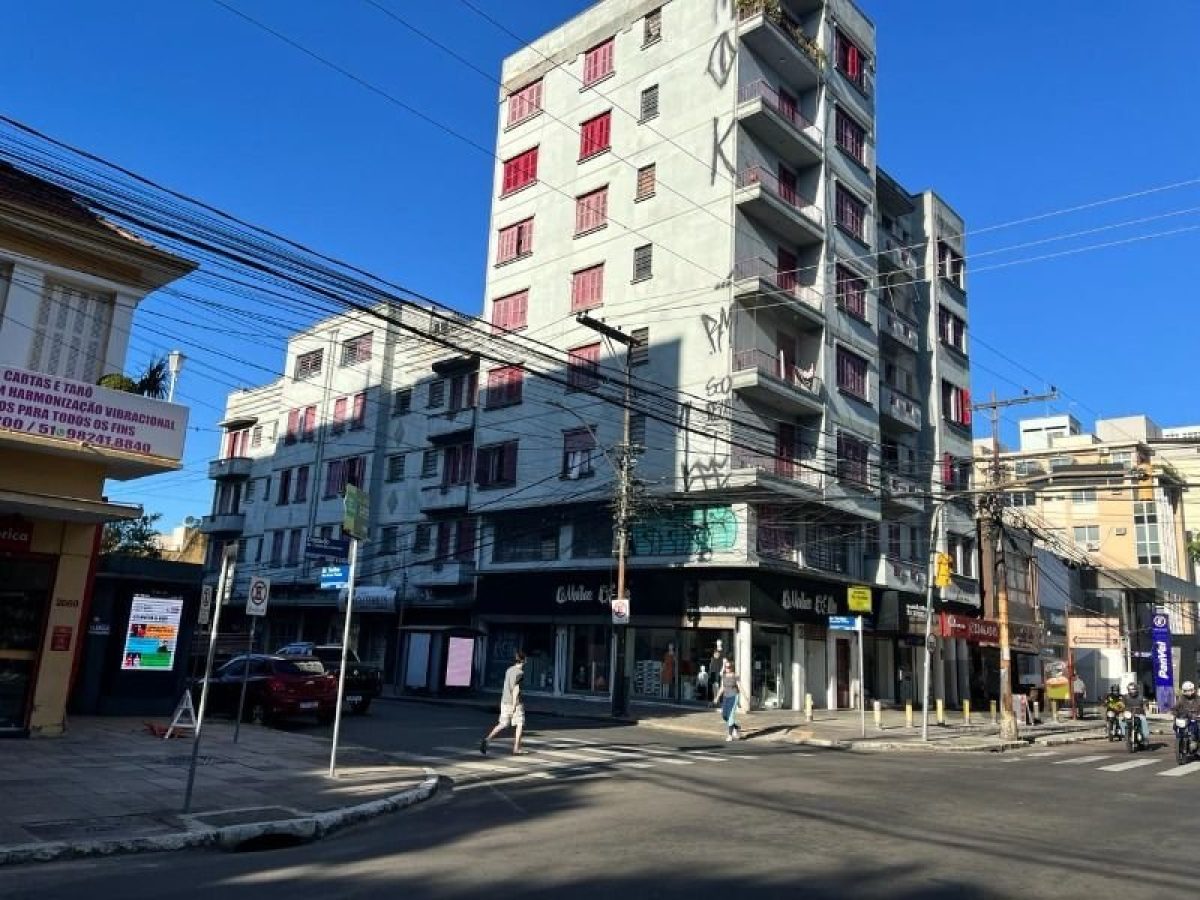 Predio à venda com 2.800m² no bairro Floresta em Porto Alegre - Foto 1