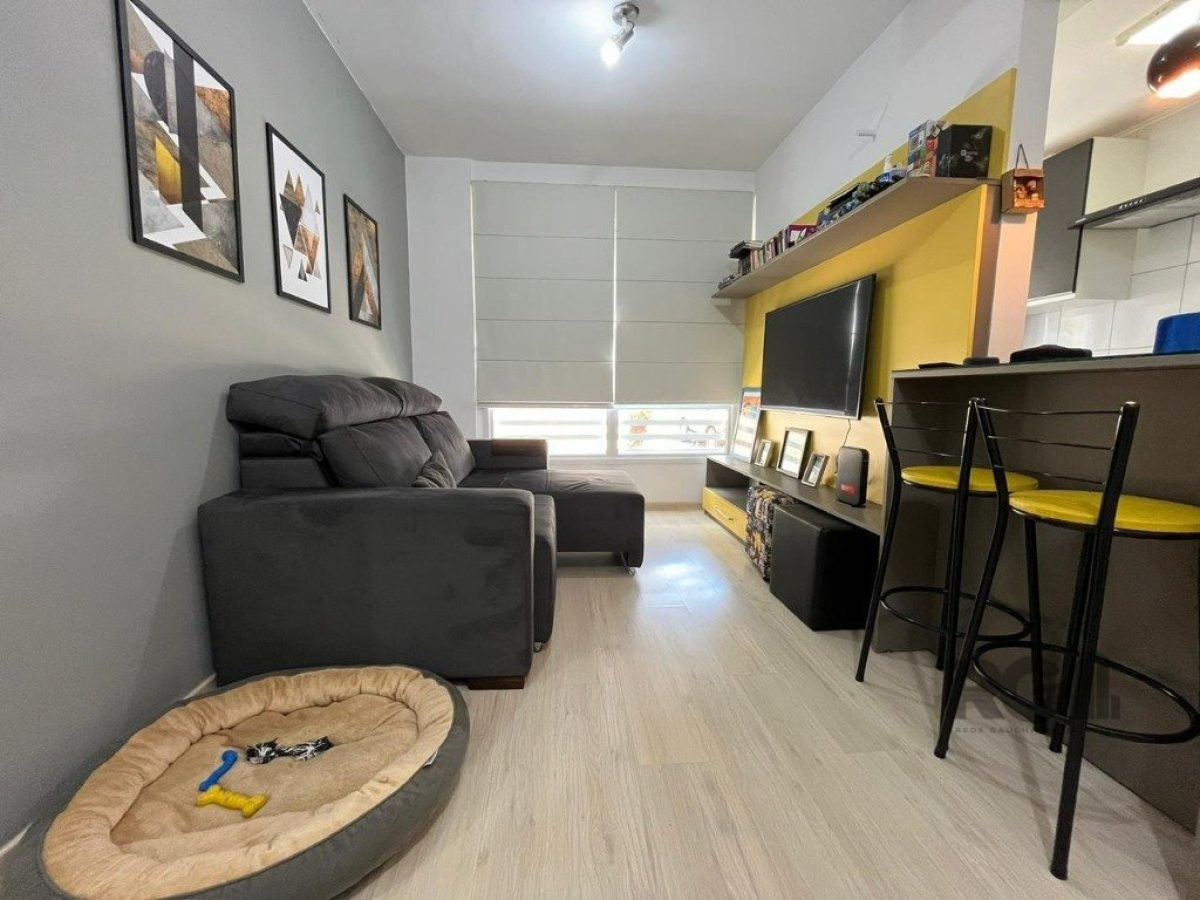 Apartamento à venda com 53m², 2 quartos, 1 suíte, 1 vaga no bairro Santo Antônio em Porto Alegre - Foto 1