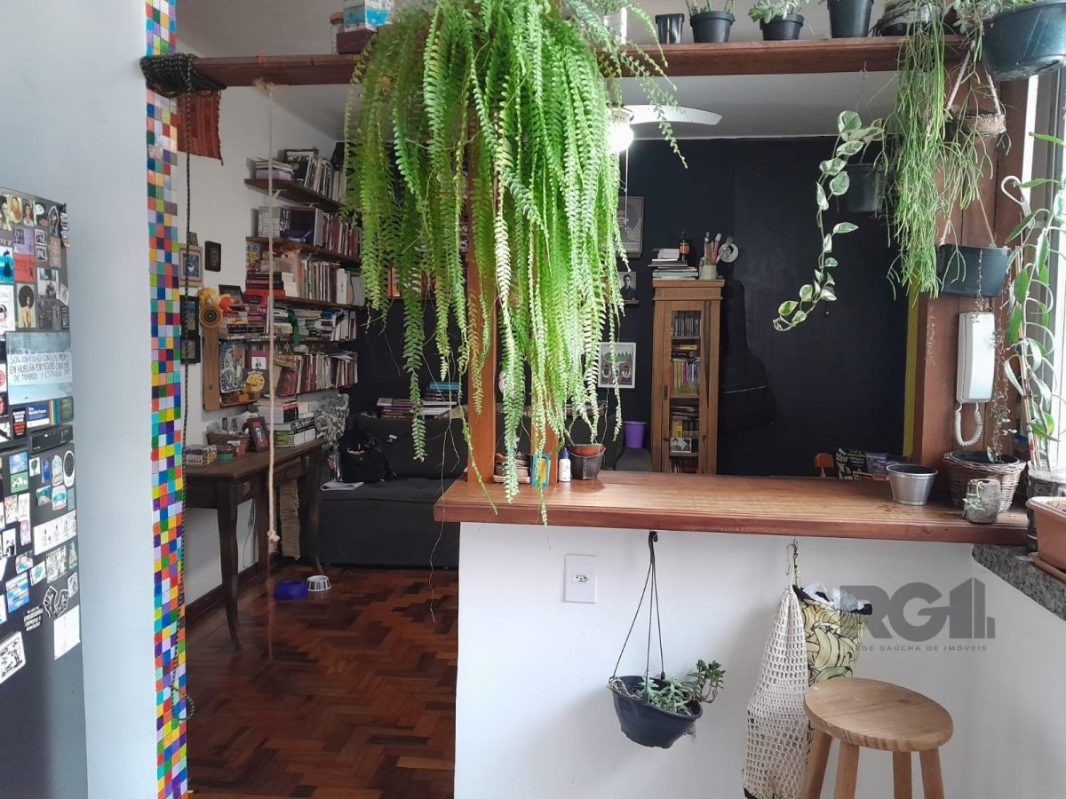 Apartamento à venda com 57m², 2 quartos no bairro Cidade Baixa em Porto Alegre - Foto 1