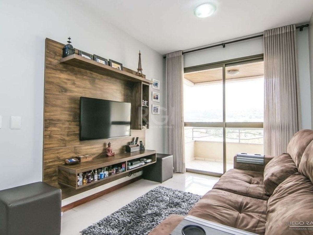 Apartamento à venda com 60m², 2 quartos, 2 vagas no bairro Partenon em Porto Alegre - Foto 1