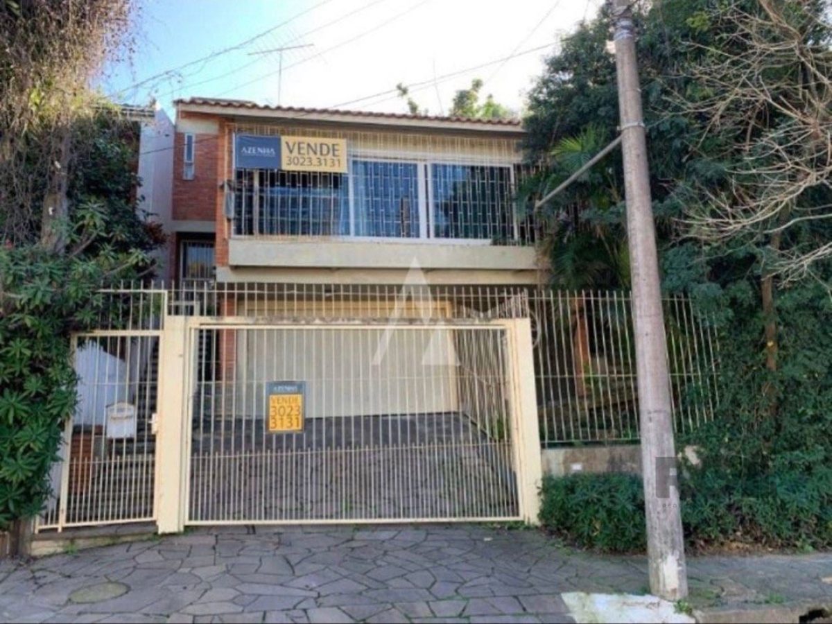 Casa à venda com 230m², 3 quartos no bairro Santo Antônio em Porto Alegre - Foto 1