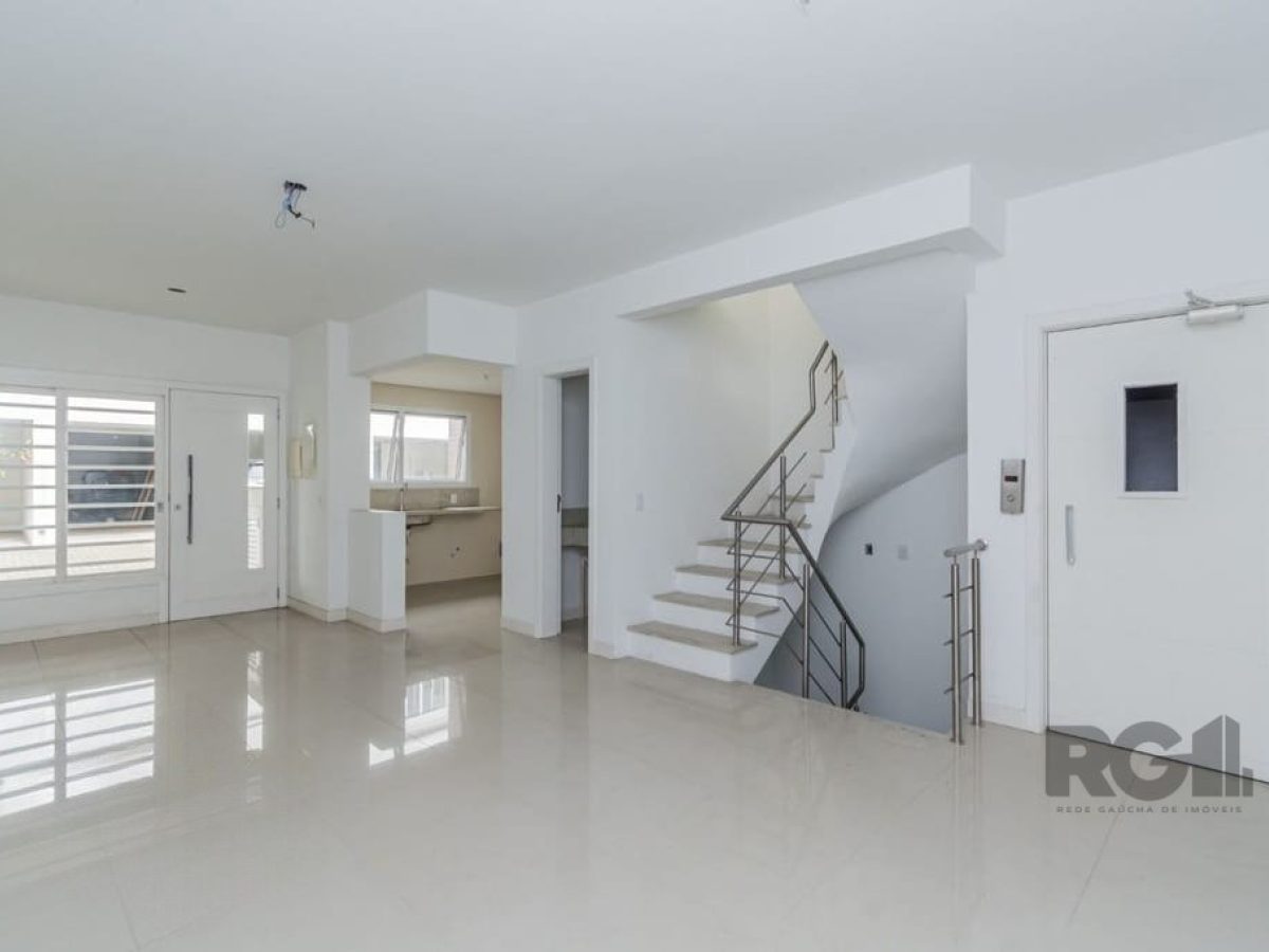 Casa Condominio à venda com 251m², 3 quartos, 3 suítes, 3 vagas no bairro Praia de Belas em Porto Alegre - Foto 1