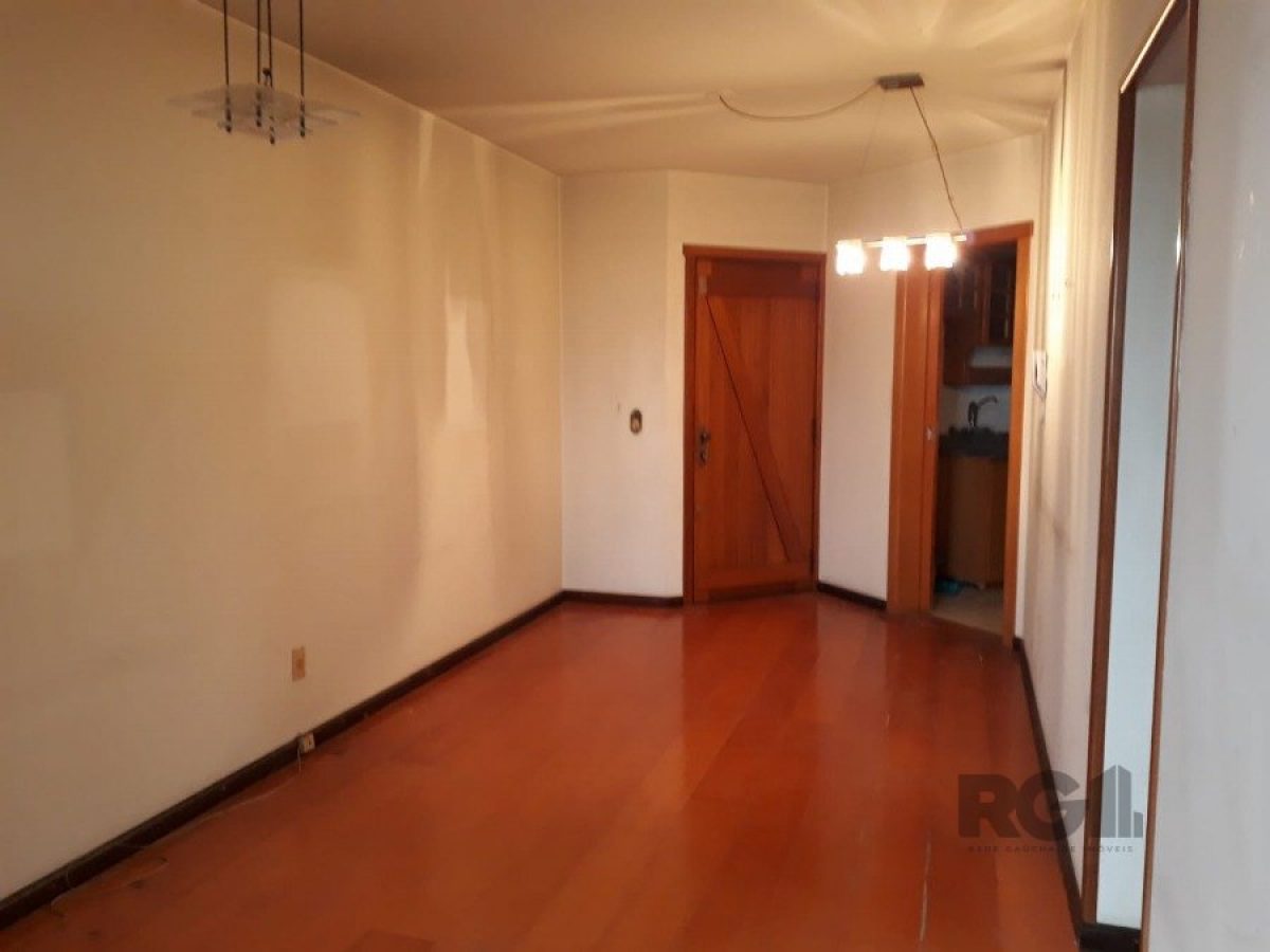 Apartamento à venda com 64m², 2 quartos, 1 suíte, 1 vaga no bairro Petrópolis em Porto Alegre - Foto 1