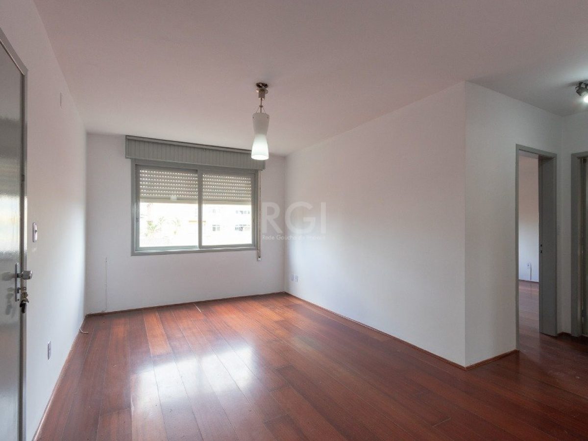 Apartamento à venda com 99m², 2 quartos, 1 suíte, 1 vaga no bairro Cristal em Porto Alegre - Foto 1