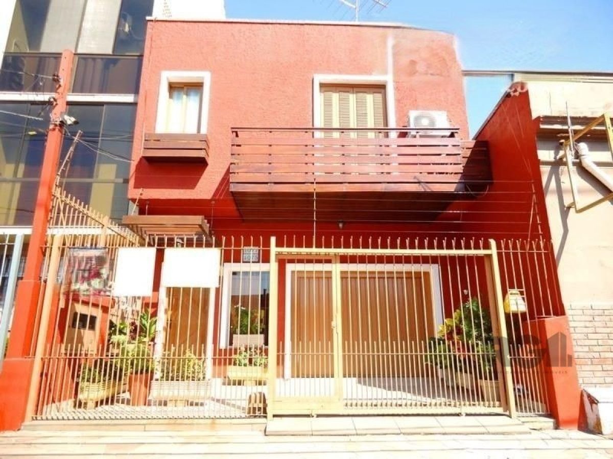 Casa à venda com 151m², 4 quartos, 2 vagas no bairro São Geraldo em Porto Alegre - Foto 1