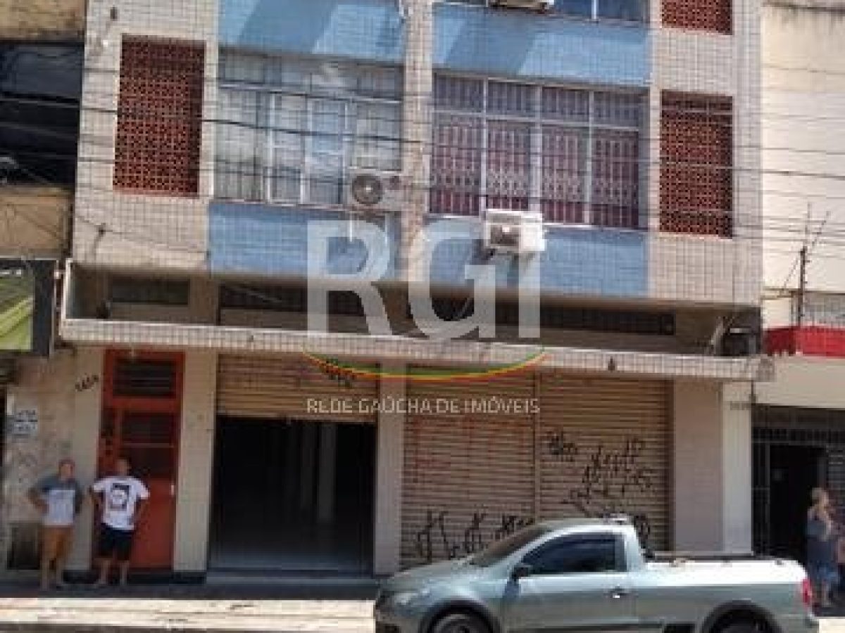 Loja à venda com 300m² no bairro Floresta em Porto Alegre - Foto 1