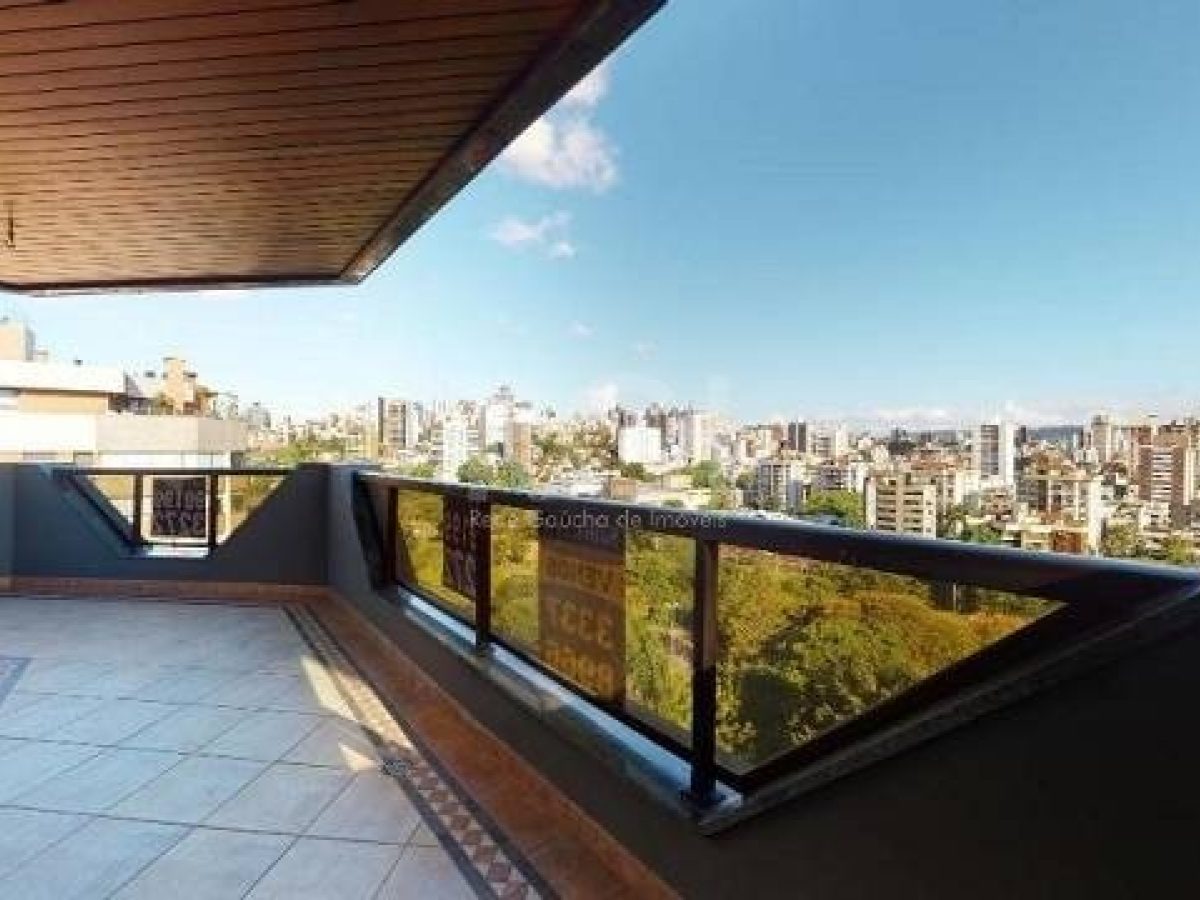 Cobertura à venda com 360m², 3 quartos, 2 suítes, 2 vagas no bairro Bela Vista em Porto Alegre - Foto 1