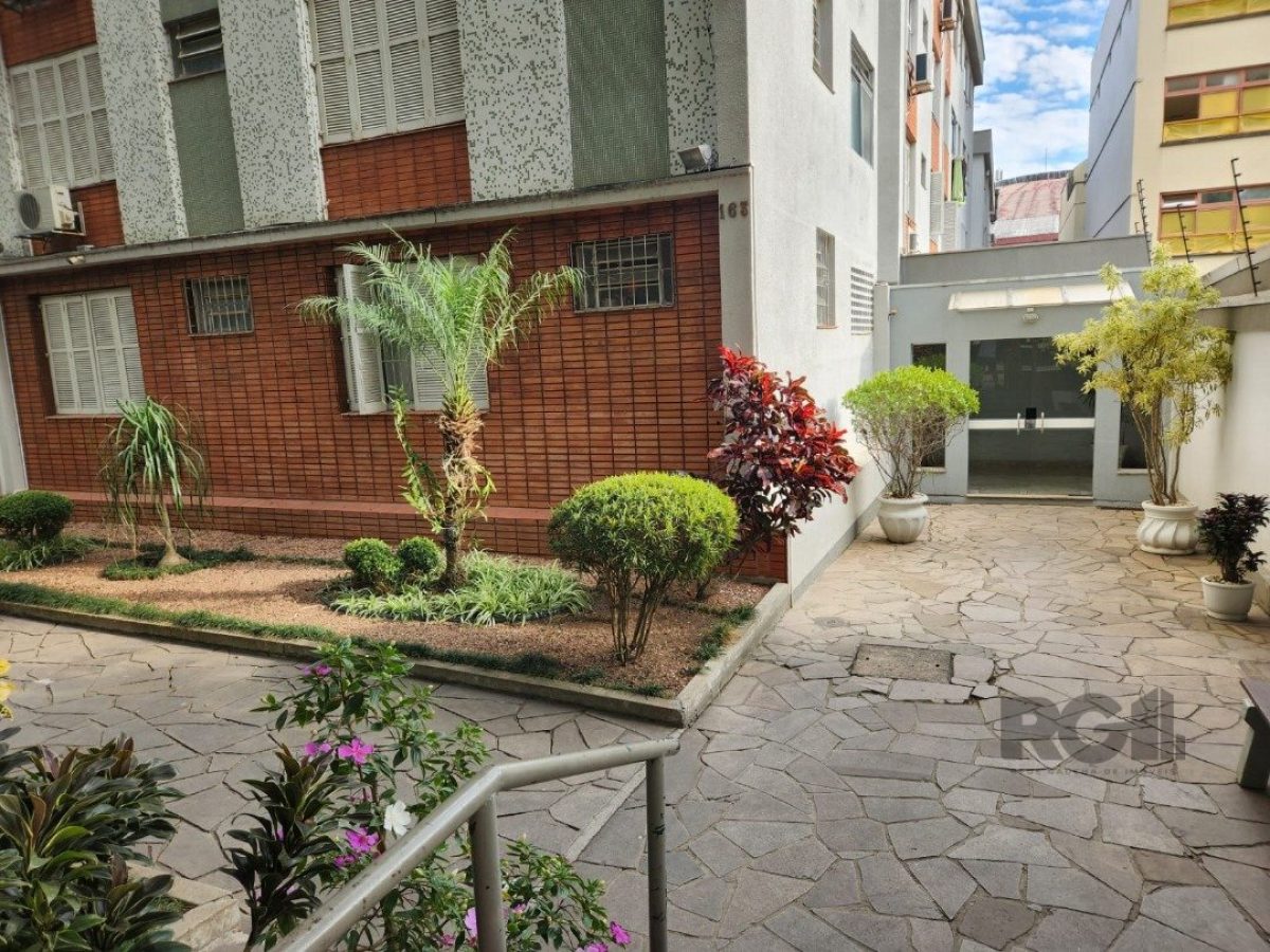 Apartamento à venda com 65m², 2 quartos no bairro Santa Tereza em Porto Alegre - Foto 1