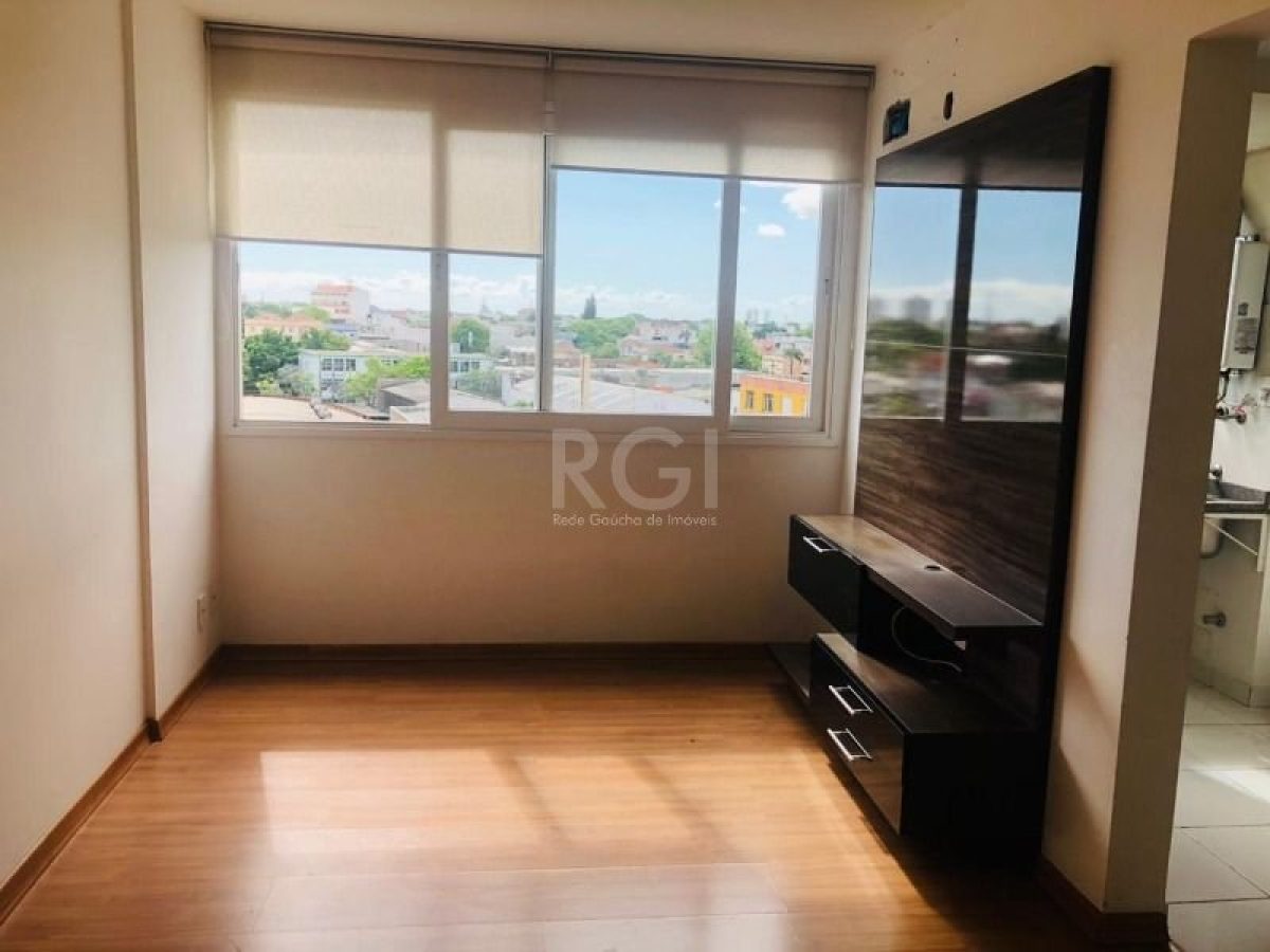 Apartamento à venda com 72m², 3 quartos, 1 suíte, 2 vagas no bairro São João em Porto Alegre - Foto 1