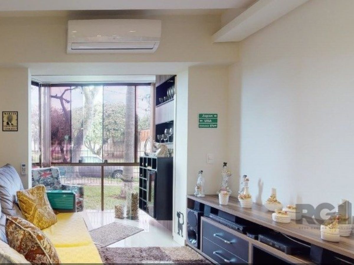 Apartamento à venda com 55m², 2 quartos, 1 vaga no bairro Partenon em Porto Alegre - Foto 1