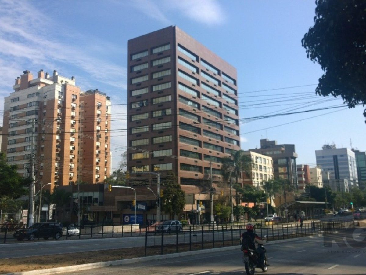 Conjunto/Sala à venda com 380m², 7 vagas no bairro Boa Vista em Porto Alegre - Foto 1