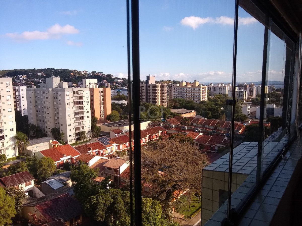 Apartamento à venda com 100m², 3 quartos, 1 suíte, 2 vagas no bairro Tristeza em Porto Alegre - Foto 1