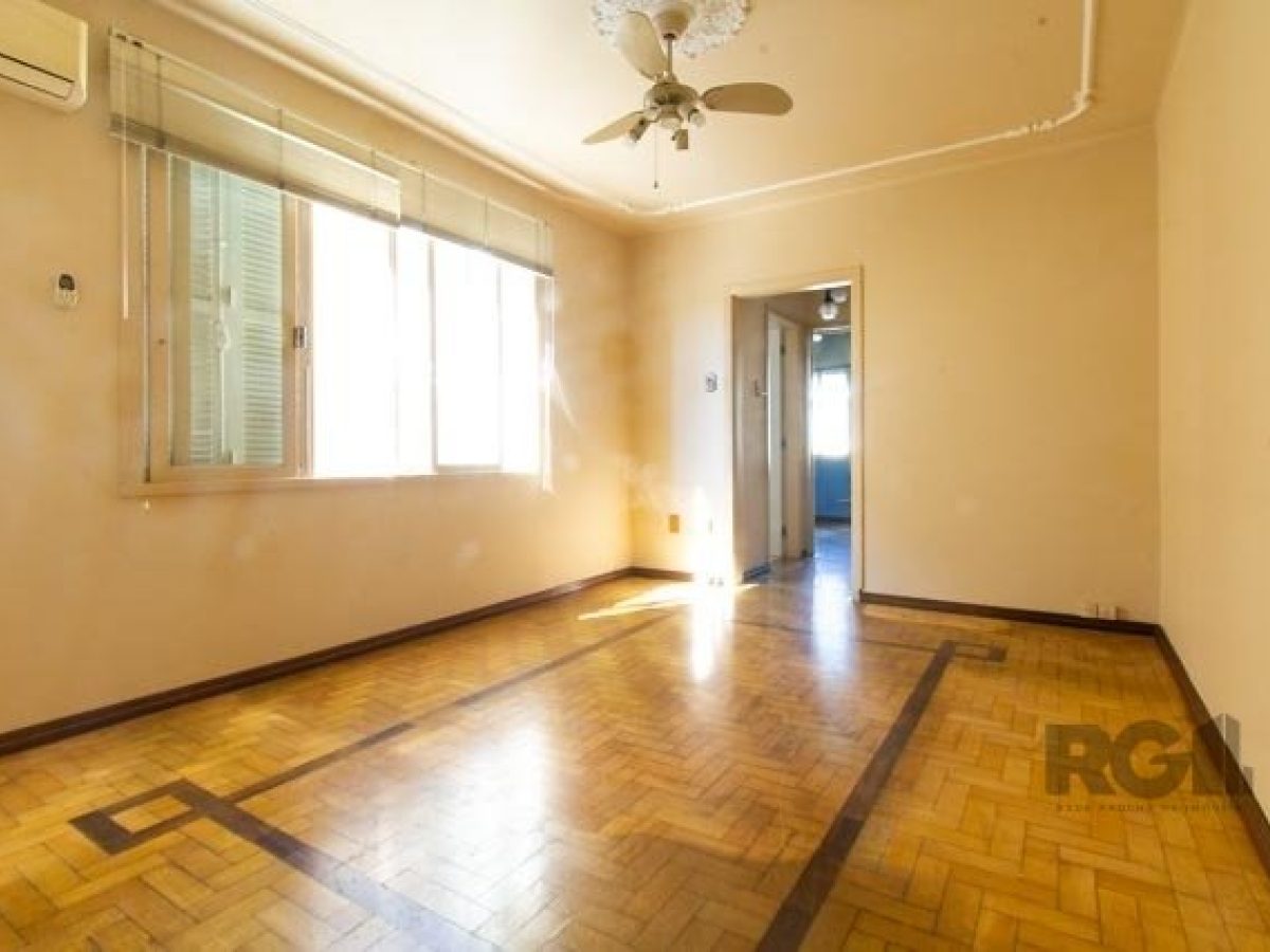 Apartamento à venda com 73m², 2 quartos no bairro Floresta em Porto Alegre - Foto 1