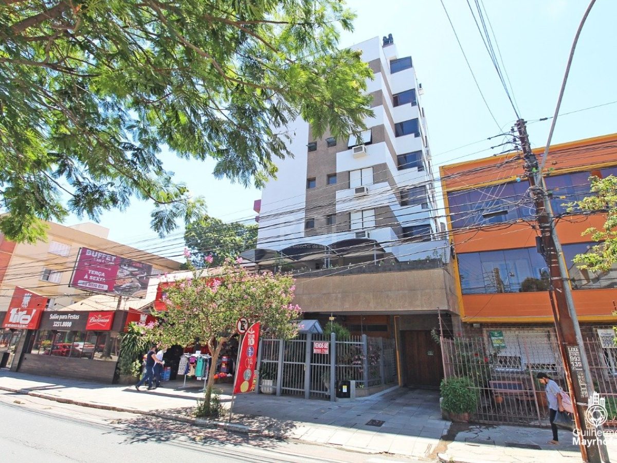 Apartamento à venda com 76m², 2 quartos, 1 suíte, 2 vagas no bairro Menino Deus em Porto Alegre - Foto 1