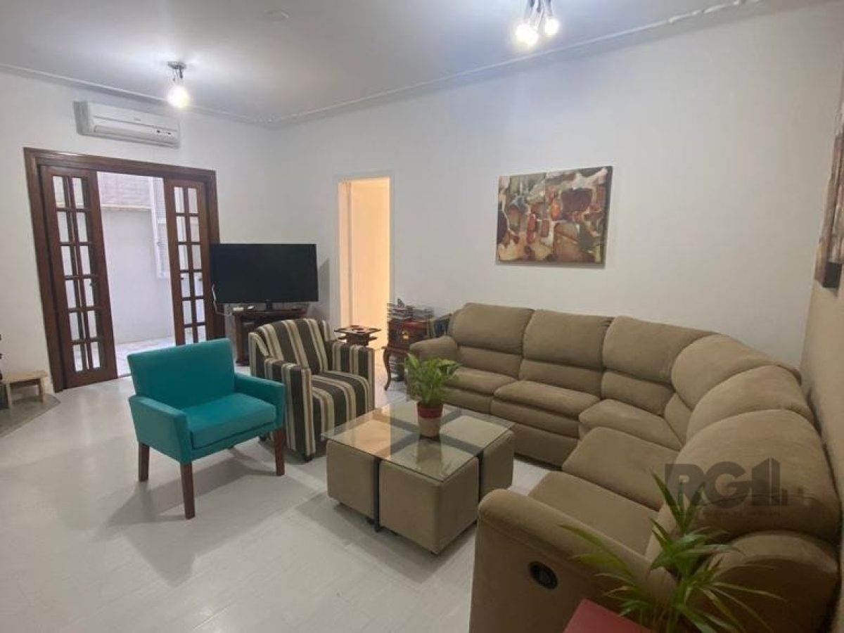 Apartamento à venda com 87m², 3 quartos, 1 suíte no bairro Petrópolis em Porto Alegre - Foto 1