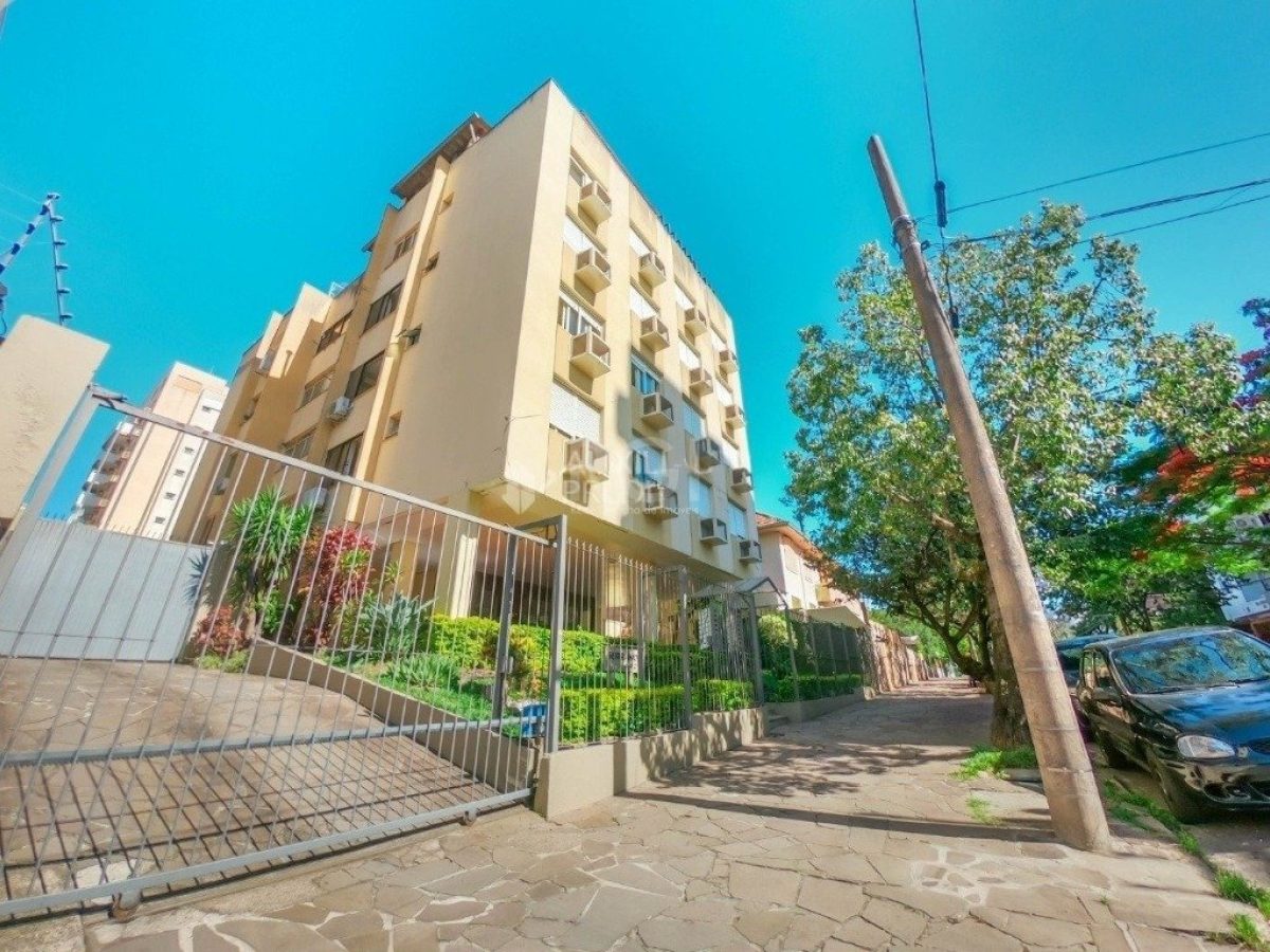 Apartamento à venda com 66m², 2 quartos, 1 vaga no bairro São João em Porto Alegre - Foto 1