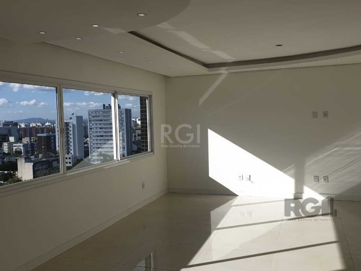 Apartamento à venda com 120m², 2 quartos, 1 suíte, 2 vagas no bairro Passo d'Areia em Porto Alegre - Foto 1