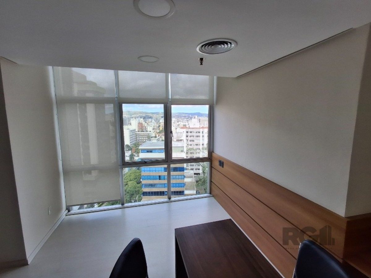 Conjunto/Sala à venda com 33m² no bairro Moinhos de Vento em Porto Alegre - Foto 1