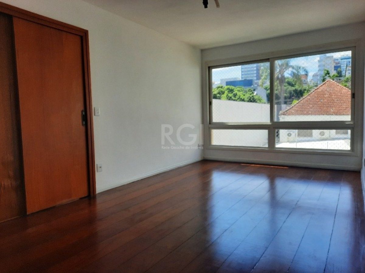 Apartamento à venda com 80m², 2 quartos, 1 vaga no bairro Moinhos de Vento em Porto Alegre - Foto 1