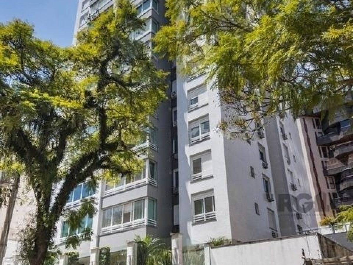 Apartamento à venda com 105m², 3 quartos, 1 suíte, 3 vagas no bairro Três Figueiras em Porto Alegre - Foto 1