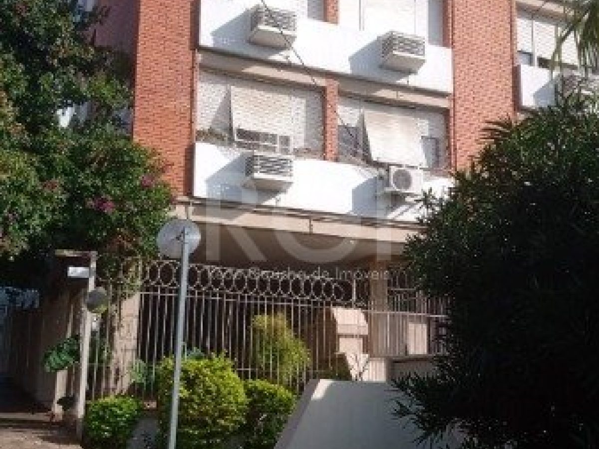 Apartamento à venda com 150m², 3 quartos, 1 suíte, 1 vaga no bairro Bela Vista em Porto Alegre - Foto 1