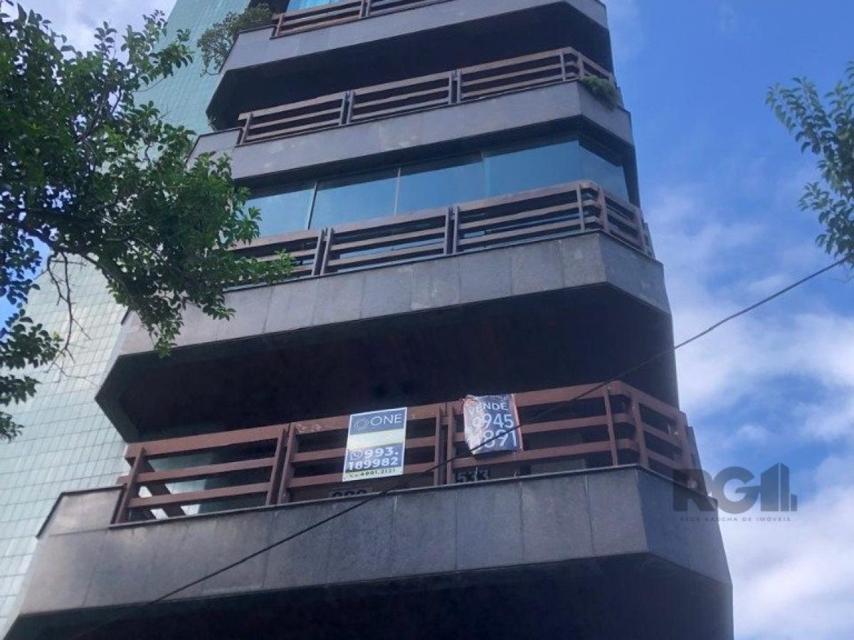 Apartamento à venda com 161m², 4 quartos, 1 suíte, 1 vaga no bairro Chácara das Pedras em Porto Alegre - Foto 1