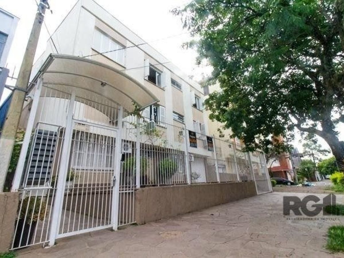 Apartamento à venda com 95m², 3 quartos no bairro São Geraldo em Porto Alegre - Foto 1