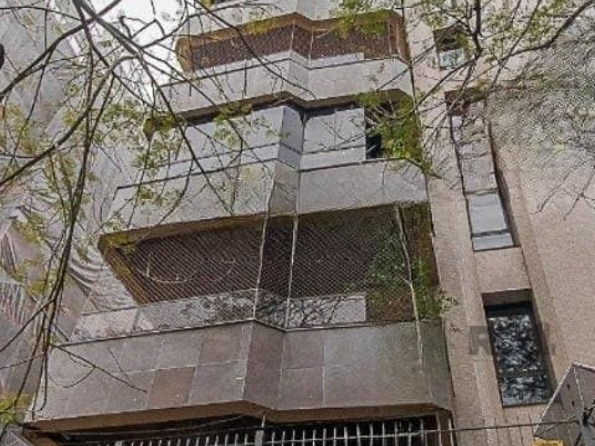 Apartamento à venda com 222m², 3 quartos, 3 suítes, 2 vagas no bairro Rio Branco em Porto Alegre - Foto 1