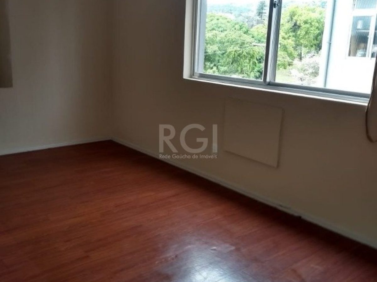 Apartamento à venda com 55m², 2 quartos, 1 vaga no bairro Partenon em Porto Alegre - Foto 1