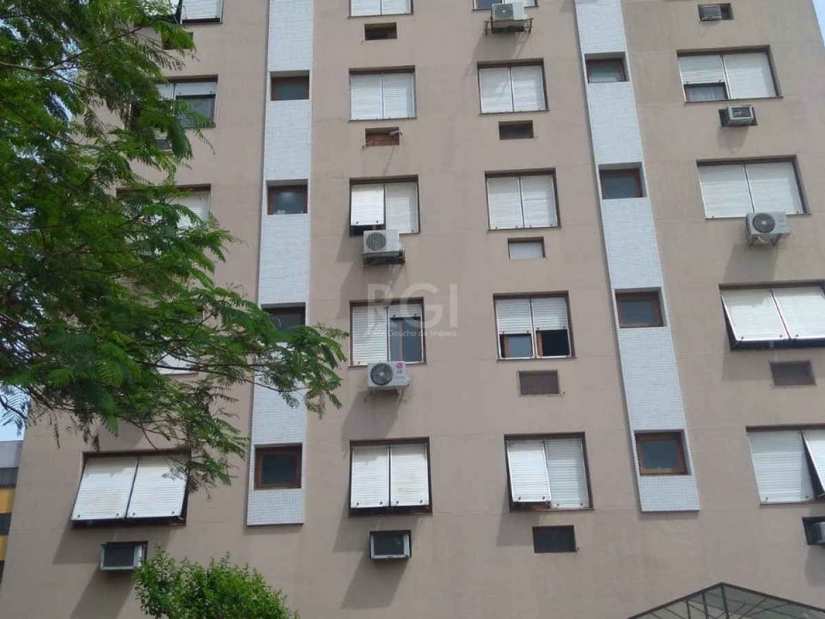 Apartamento à venda com 69m², 2 quartos, 1 vaga no bairro Passo d'Areia em Porto Alegre - Foto 1