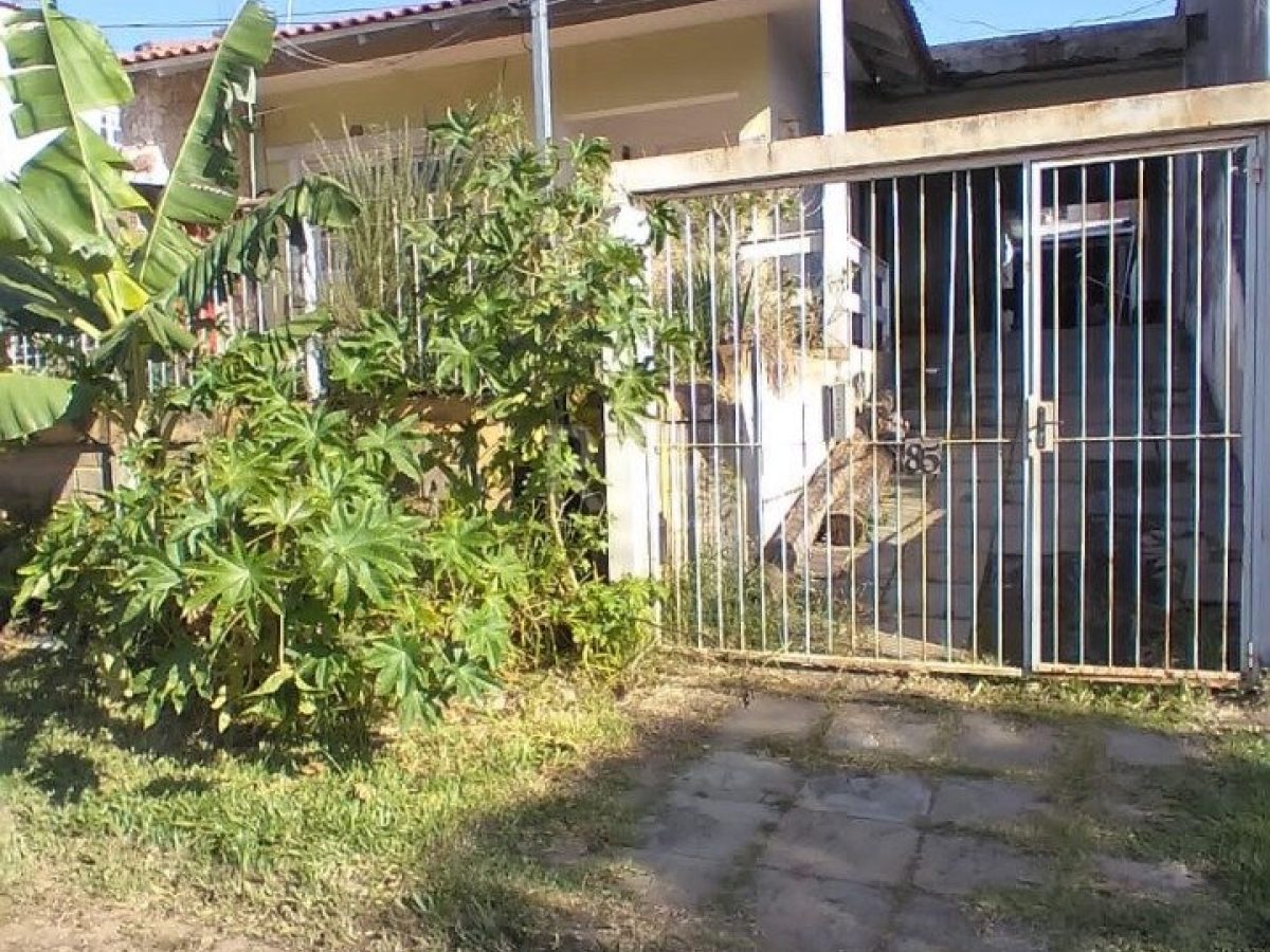 Casa à venda com 250m², 2 quartos, 1 suíte, 2 vagas no bairro Ipanema em Porto Alegre - Foto 1