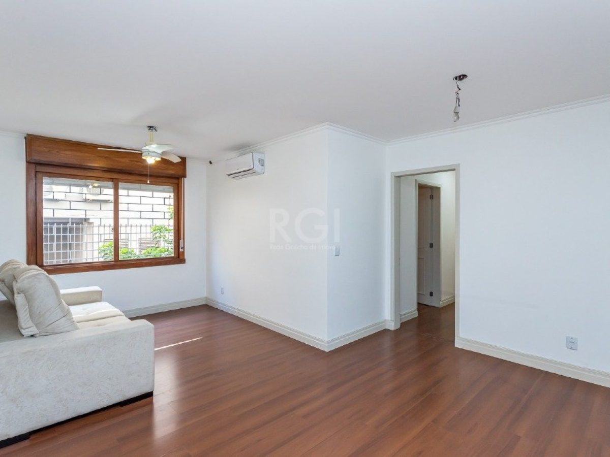 Apartamento à venda com 92m², 3 quartos, 1 suíte, 1 vaga no bairro Mont Serrat em Porto Alegre - Foto 1