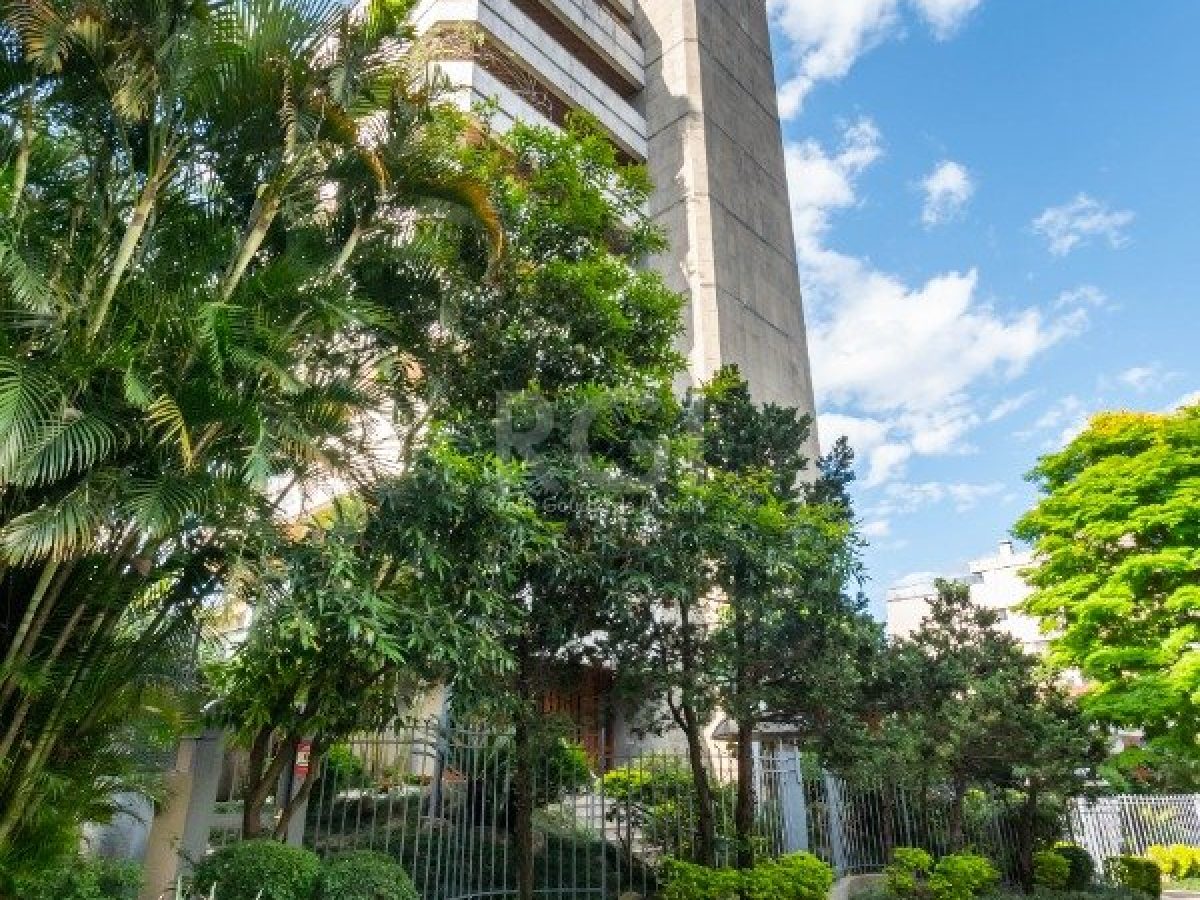 Apartamento à venda com 305m², 3 quartos, 3 suítes, 4 vagas no bairro Mont Serrat em Porto Alegre - Foto 1