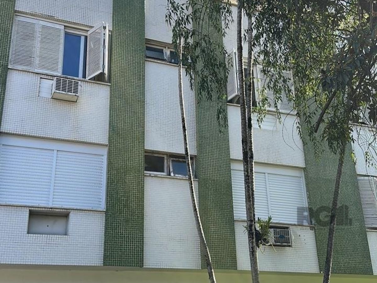 Cobertura à venda com 250m², 3 quartos, 2 vagas no bairro Menino Deus em Porto Alegre - Foto 1