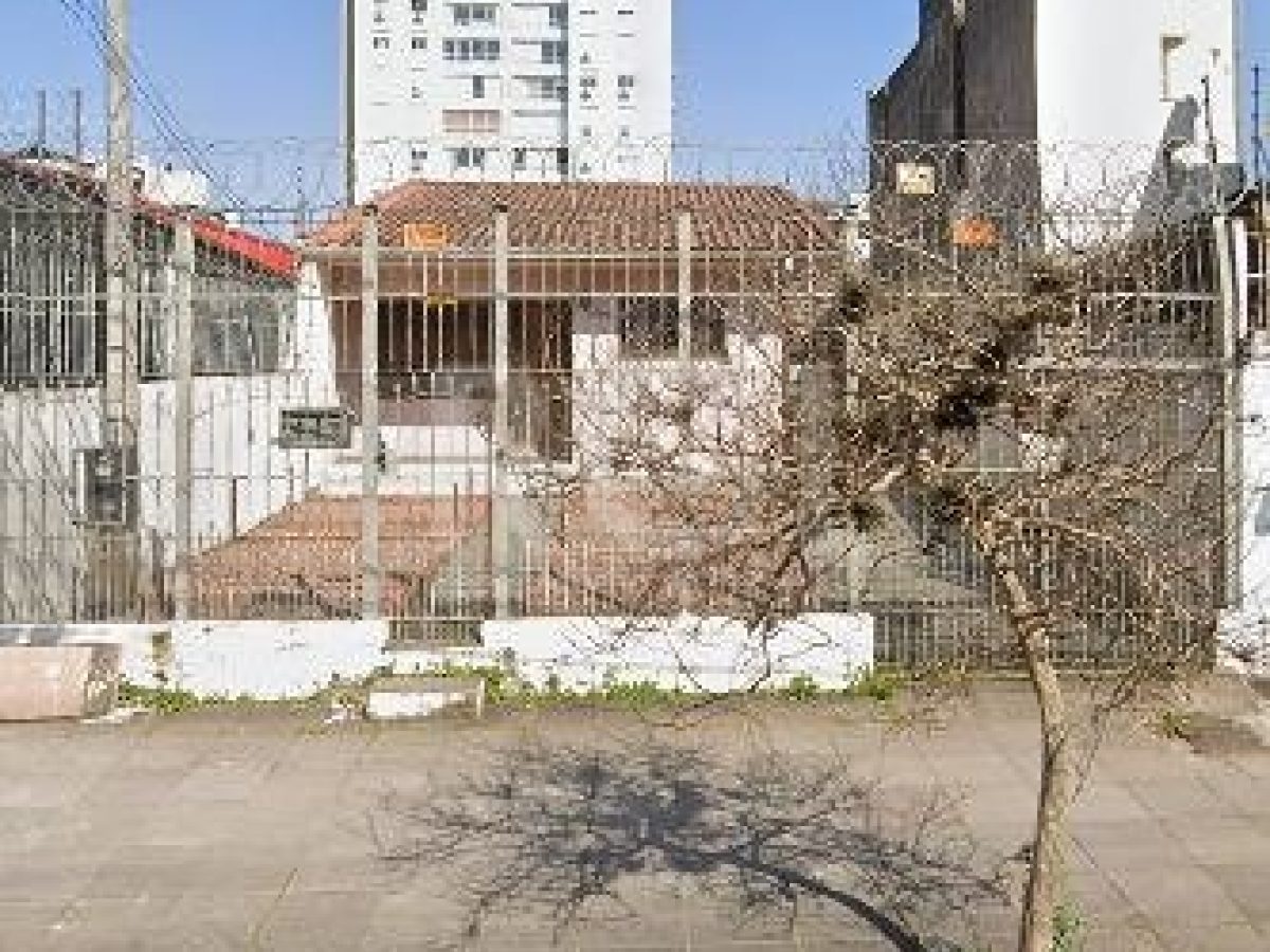 Casa à venda com 78m², 3 quartos no bairro Partenon em Porto Alegre - Foto 1