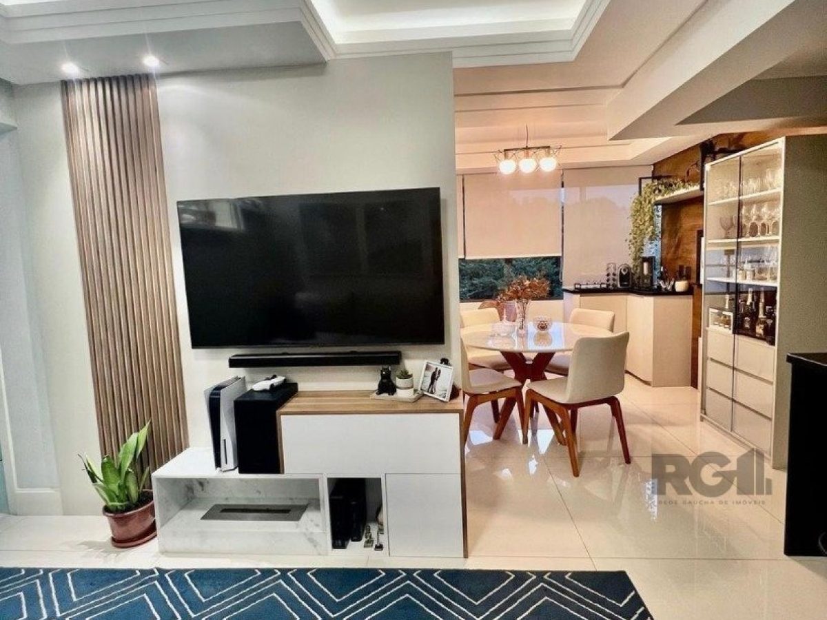 Apartamento à venda com 74m², 3 quartos, 1 suíte, 2 vagas no bairro Cristo Redentor em Porto Alegre - Foto 1