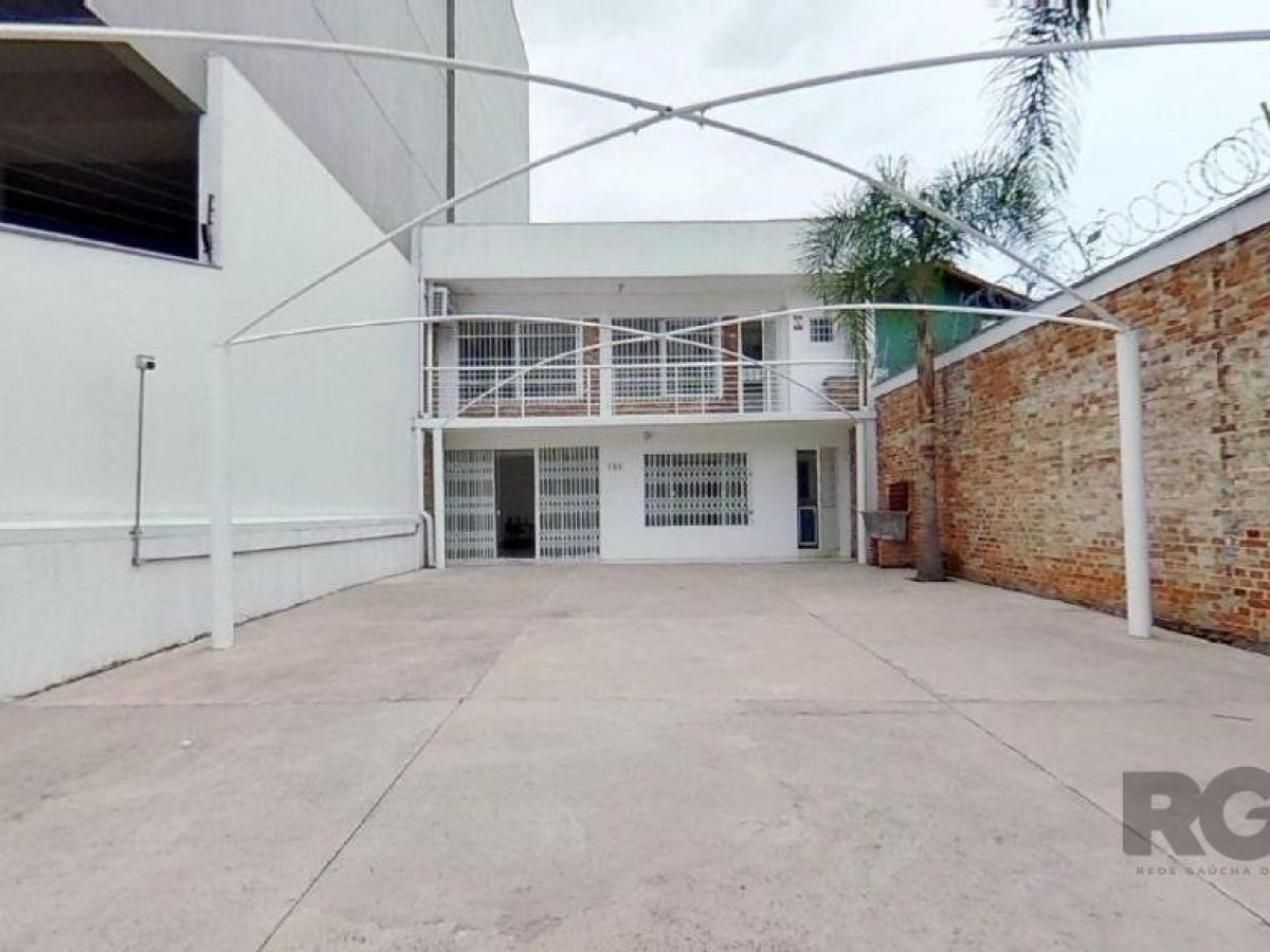 Casa à venda com 130m², 3 quartos, 1 suíte, 8 vagas no bairro Praia de Belas em Porto Alegre - Foto 1