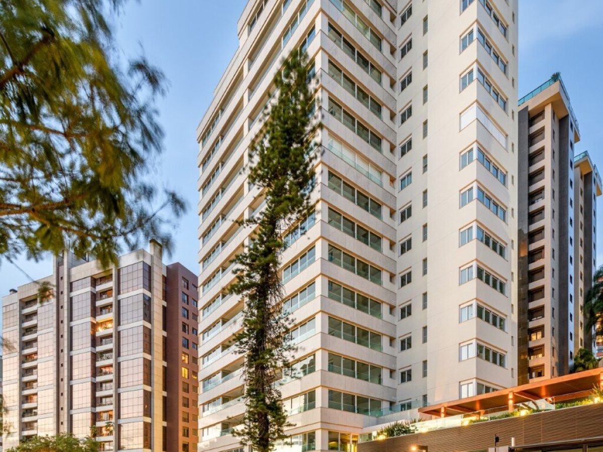 Apartamento à venda com 257m², 4 quartos, 4 suítes, 4 vagas no bairro Bela Vista em Porto Alegre - Foto 1