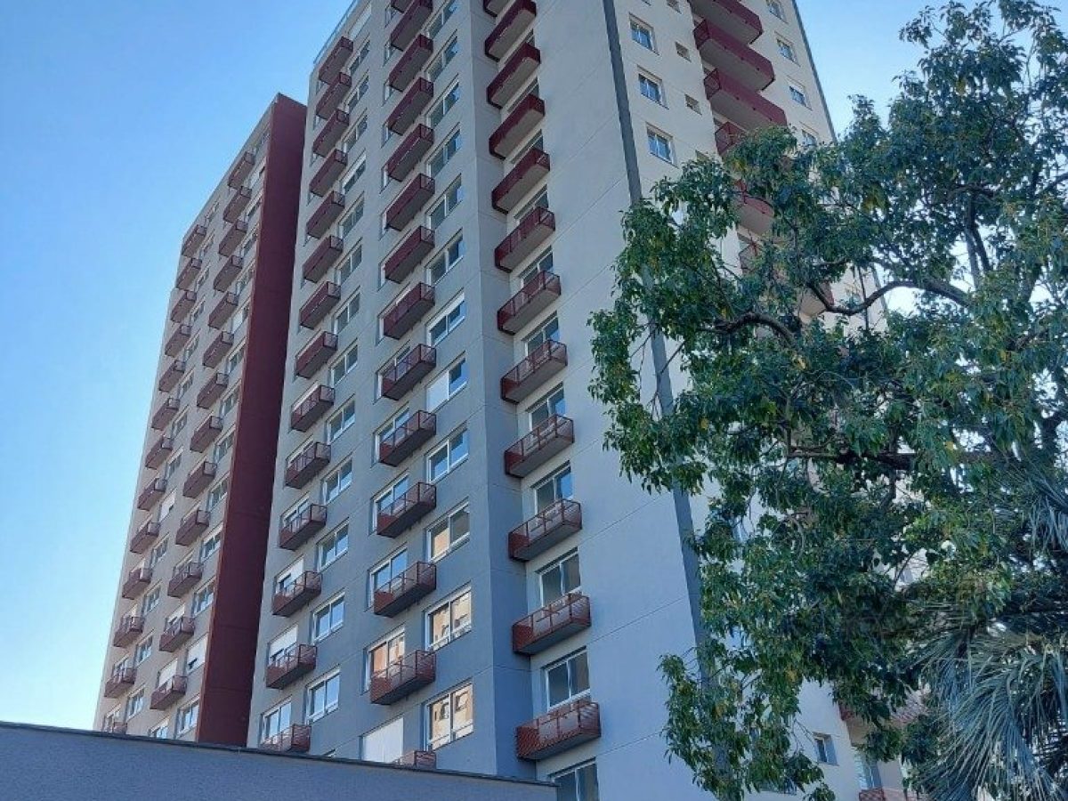 Apartamento à venda com 40m², 1 quarto, 1 vaga no bairro Partenon em Porto Alegre - Foto 1