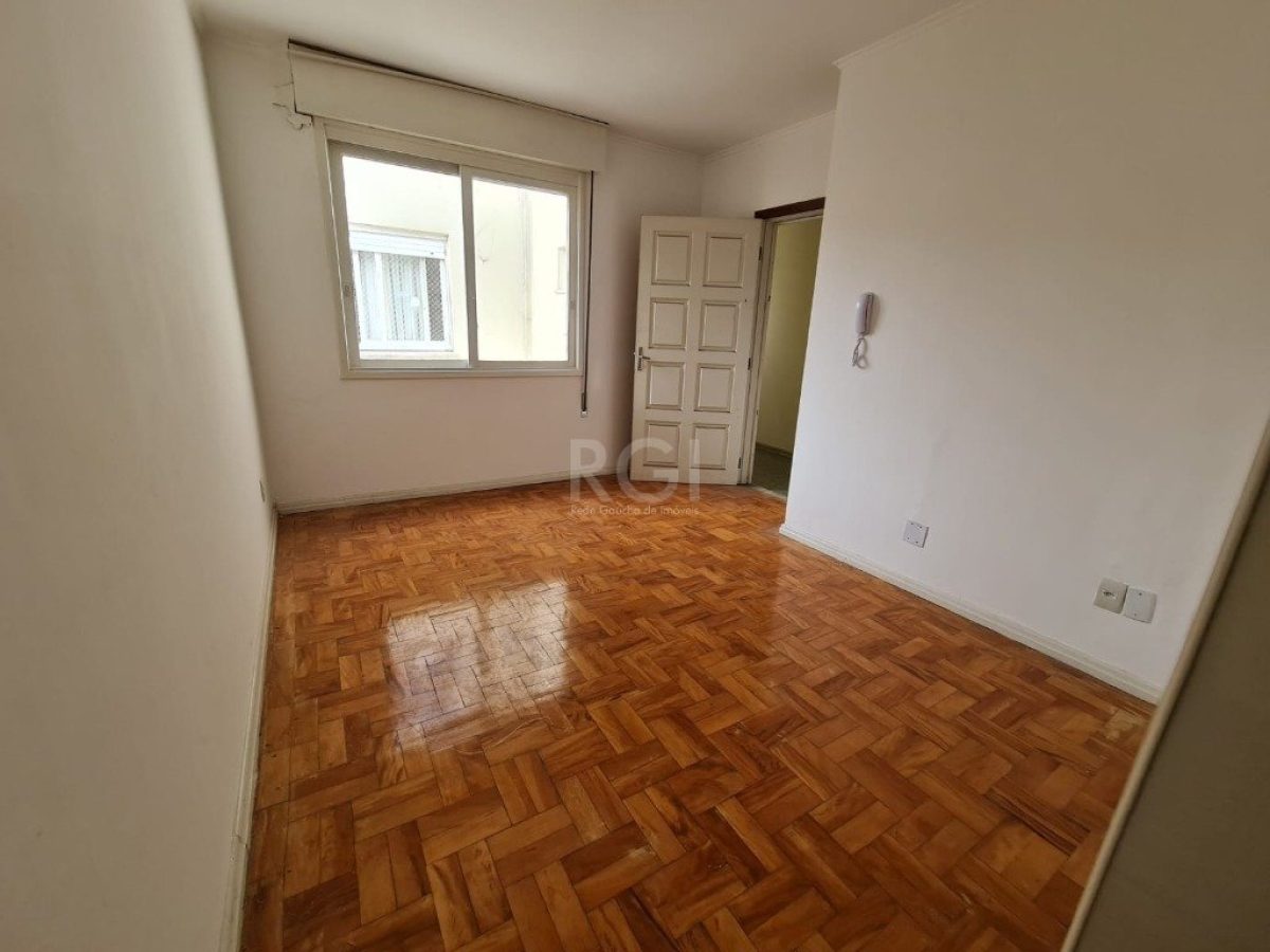 Apartamento à venda com 49m², 2 quartos no bairro Santana em Porto Alegre - Foto 1