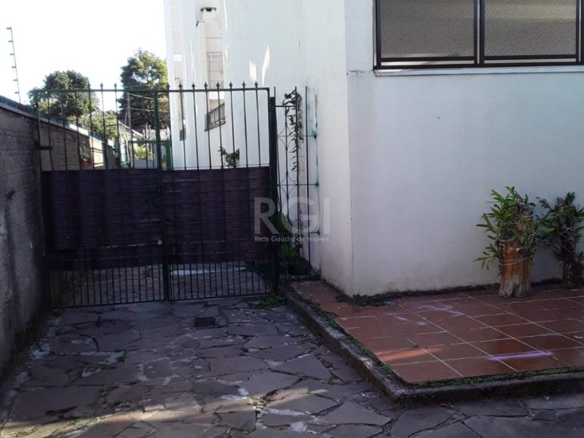 Casa à venda com 50m², 2 quartos no bairro Tristeza em Porto Alegre - Foto 1