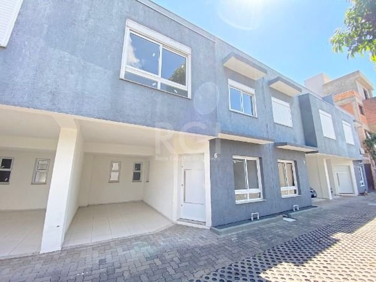 Casa Condominio à venda com 104m², 3 quartos, 1 suíte, 1 vaga no bairro Tristeza em Porto Alegre - Foto 1