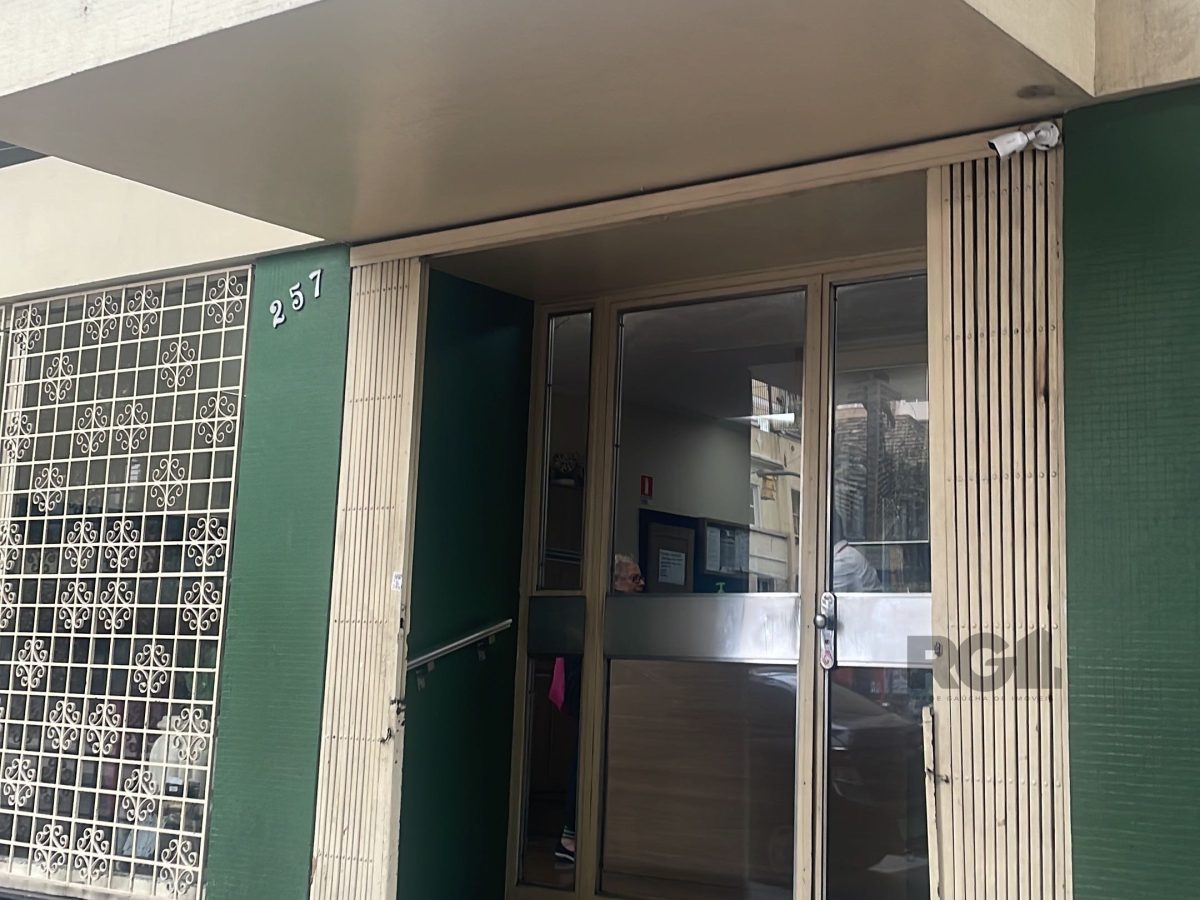 Apartamento à venda com 62m², 2 quartos no bairro Centro Histórico em Porto Alegre - Foto 1