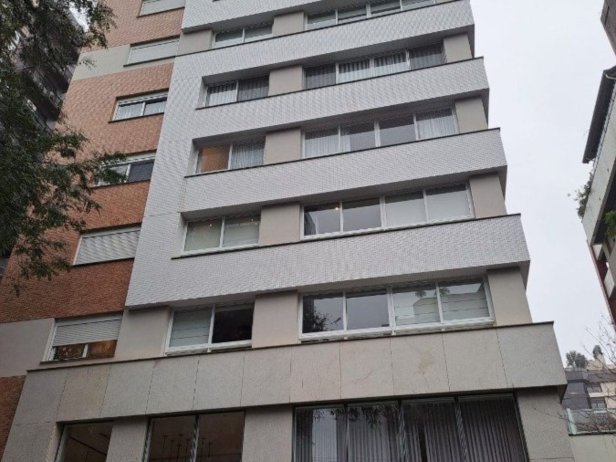 Apartamento à venda com 136m², 3 quartos, 1 suíte, 2 vagas no bairro Petrópolis em Porto Alegre - Foto 1