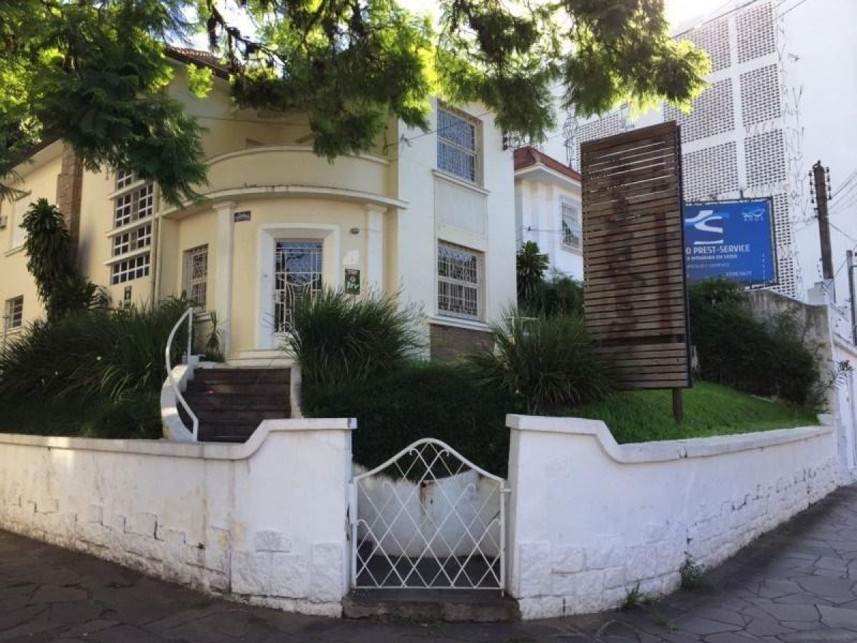 Casa à venda com 485m², 5 quartos, 1 suíte, 1 vaga no bairro Petrópolis em Porto Alegre - Foto 1