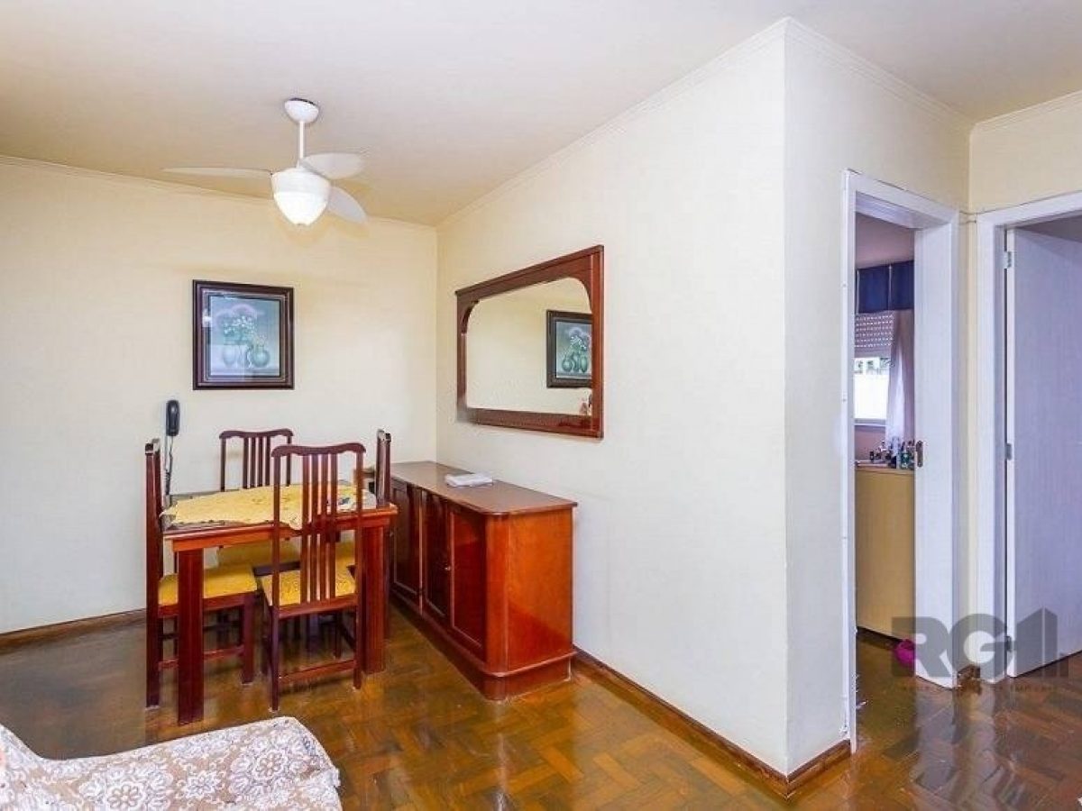 Apartamento à venda com 65m², 2 quartos no bairro Partenon em Porto Alegre - Foto 1