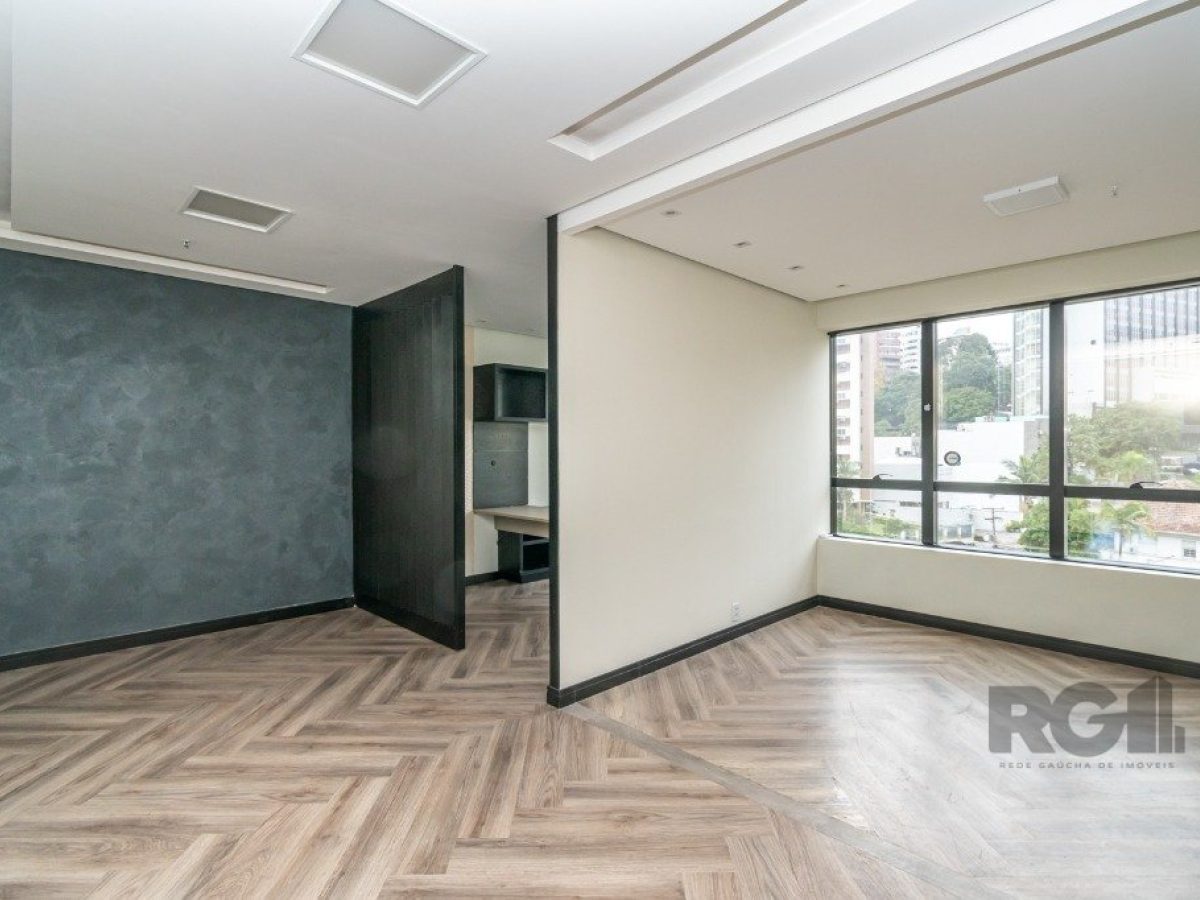 Conjunto/Sala à venda com 47m² no bairro Floresta em Porto Alegre - Foto 1