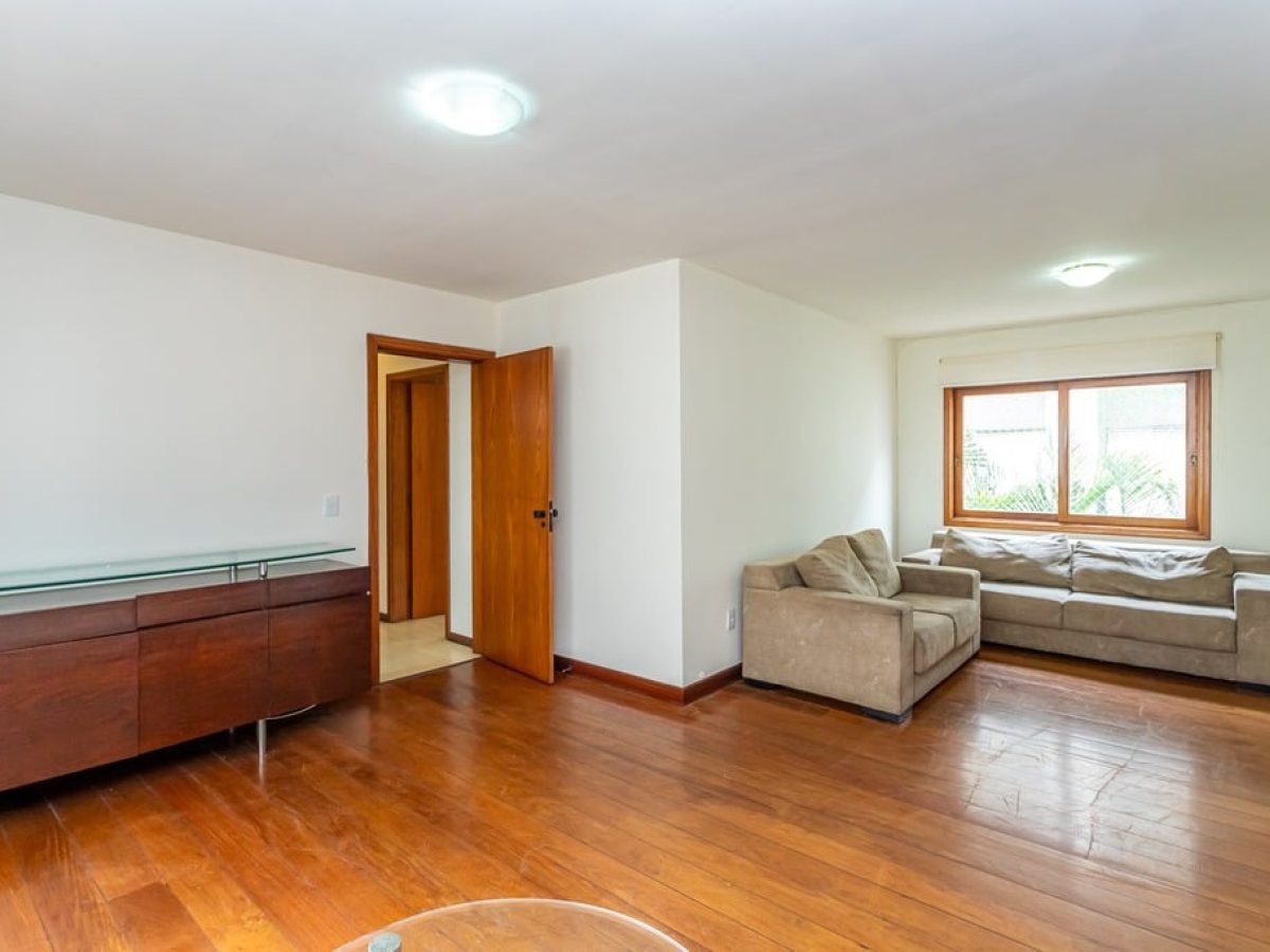 Apartamento à venda com 124m², 3 quartos, 1 suíte, 2 vagas no bairro Petrópolis em Porto Alegre - Foto 1