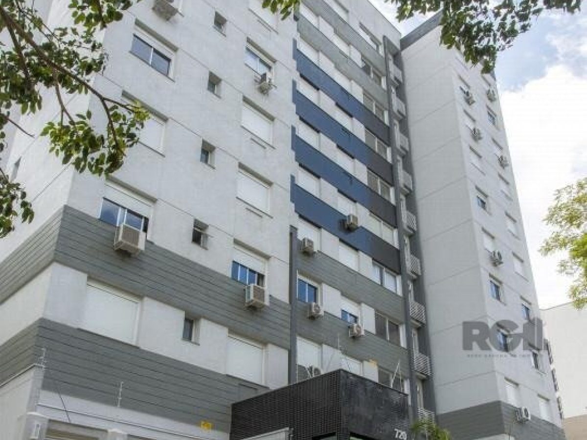 Apartamento à venda com 80m², 3 quartos, 1 suíte, 1 vaga no bairro Floresta em Porto Alegre - Foto 1